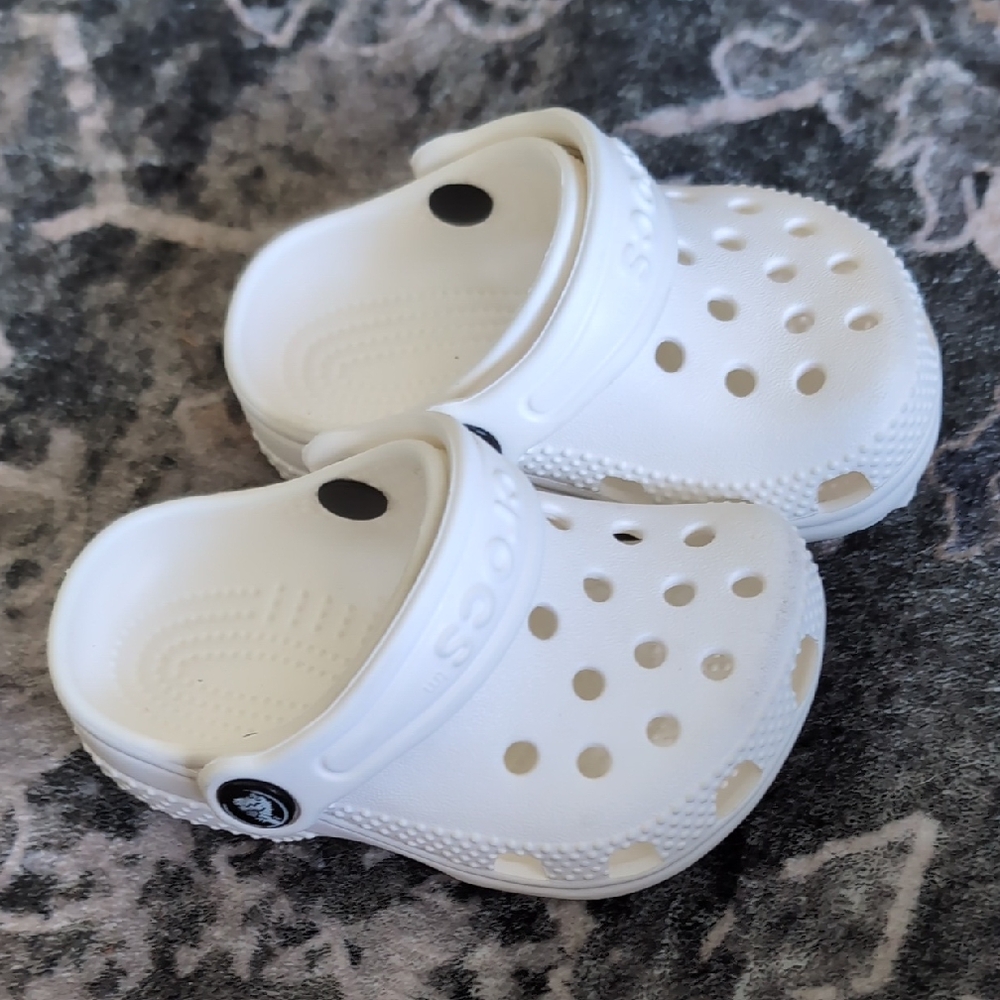 CROCS Kids White Clogs